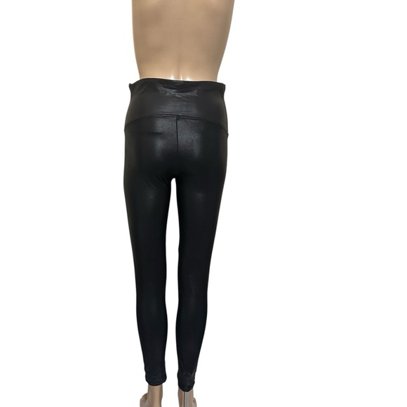 SPANX Black High-Waisted Leggings Sleek Design - Picture 3 of 9